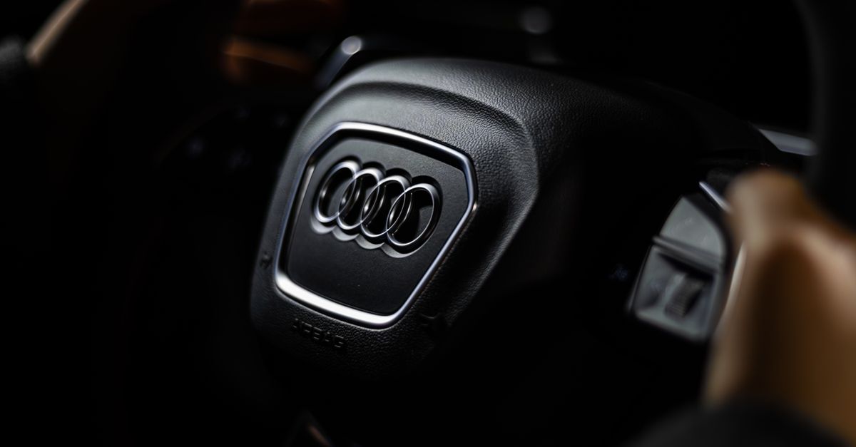 Audi car key fob — Jacksonville Locksmith